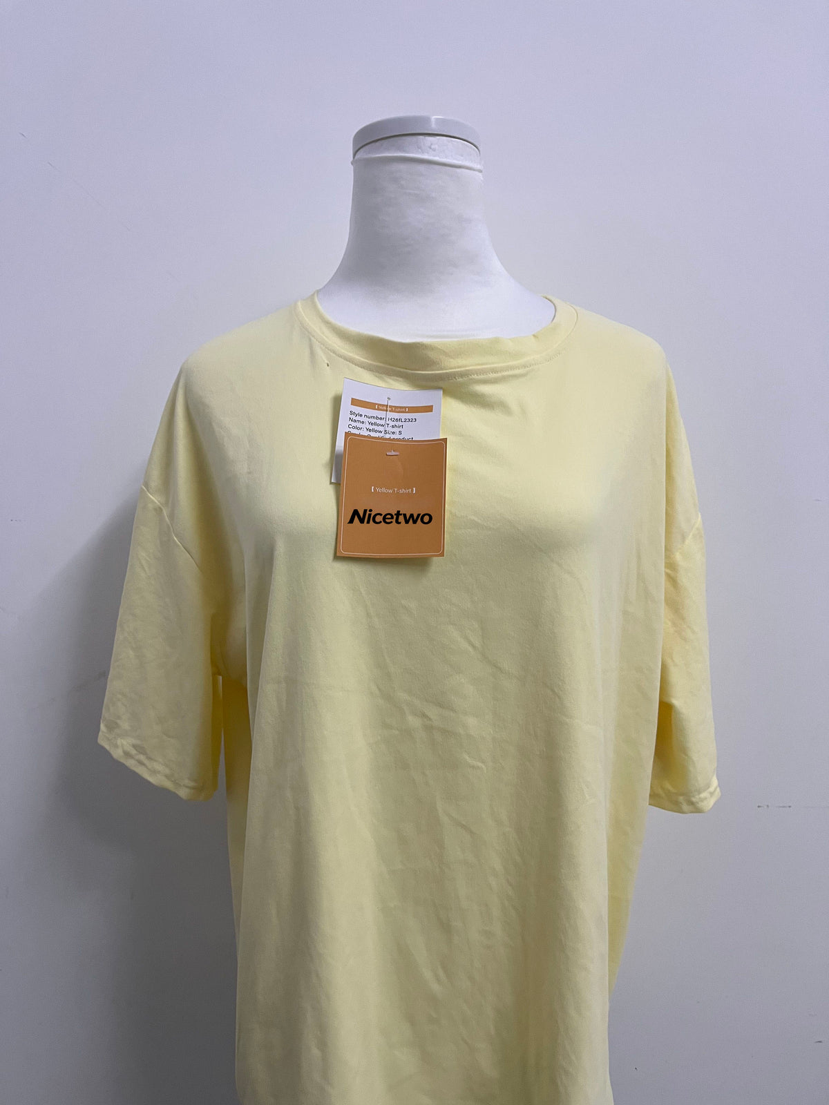 Nicetwo Oversized Drop Shoulder T-shirt, Solid Light Yellow Crew Neck Tee, Soft Breathable Casual Top, Versatile Loose Fit Everyday Staple for Men Women
